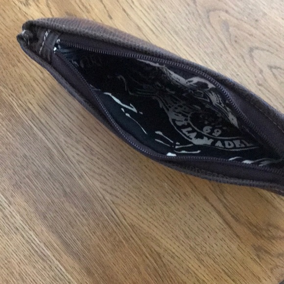 Cosmetic Pouch ( 7 in x 4 in) - Picture 6 of 6